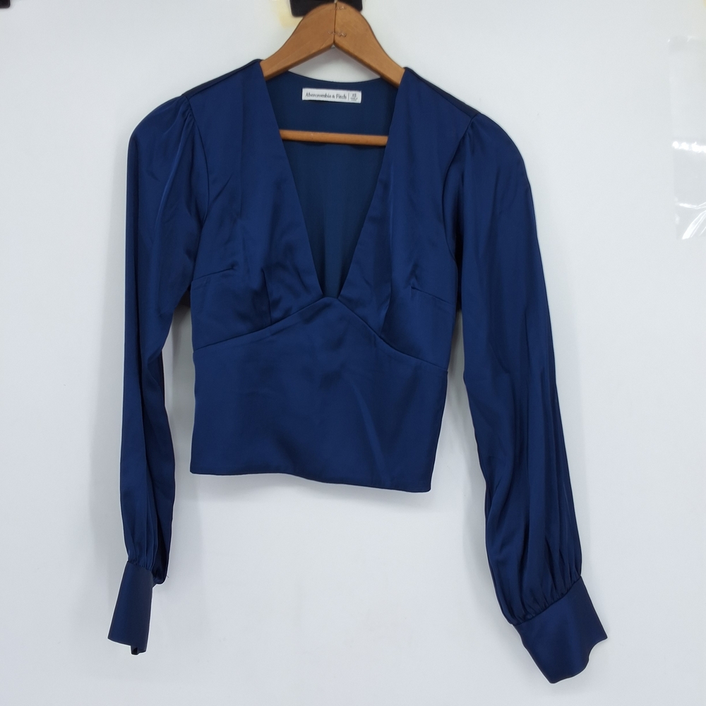 Abercrombie & Fitch XS Deep Blue V-Neck Cropped Blouse